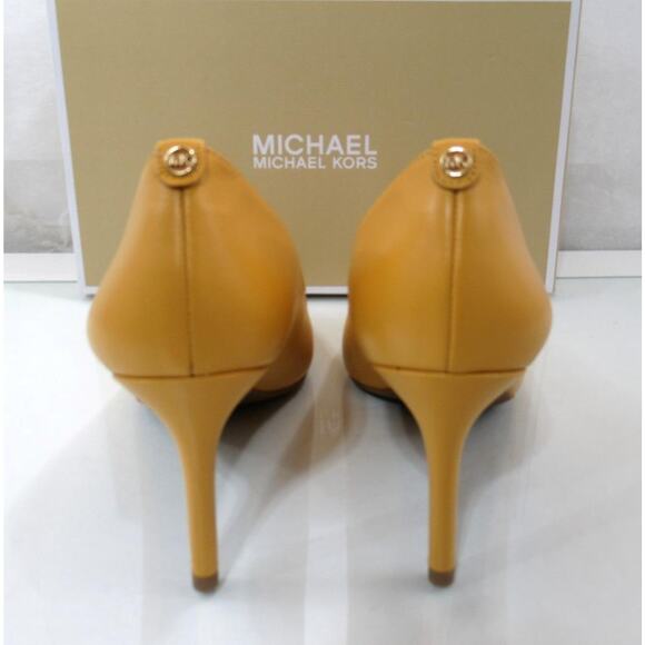 Michael Kors Alina Flex Pointy Toe Pump MK Logo Leather Golden Rod Size 8.5 - Picture 5 of 6